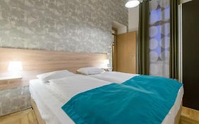 Mango Aparthotel